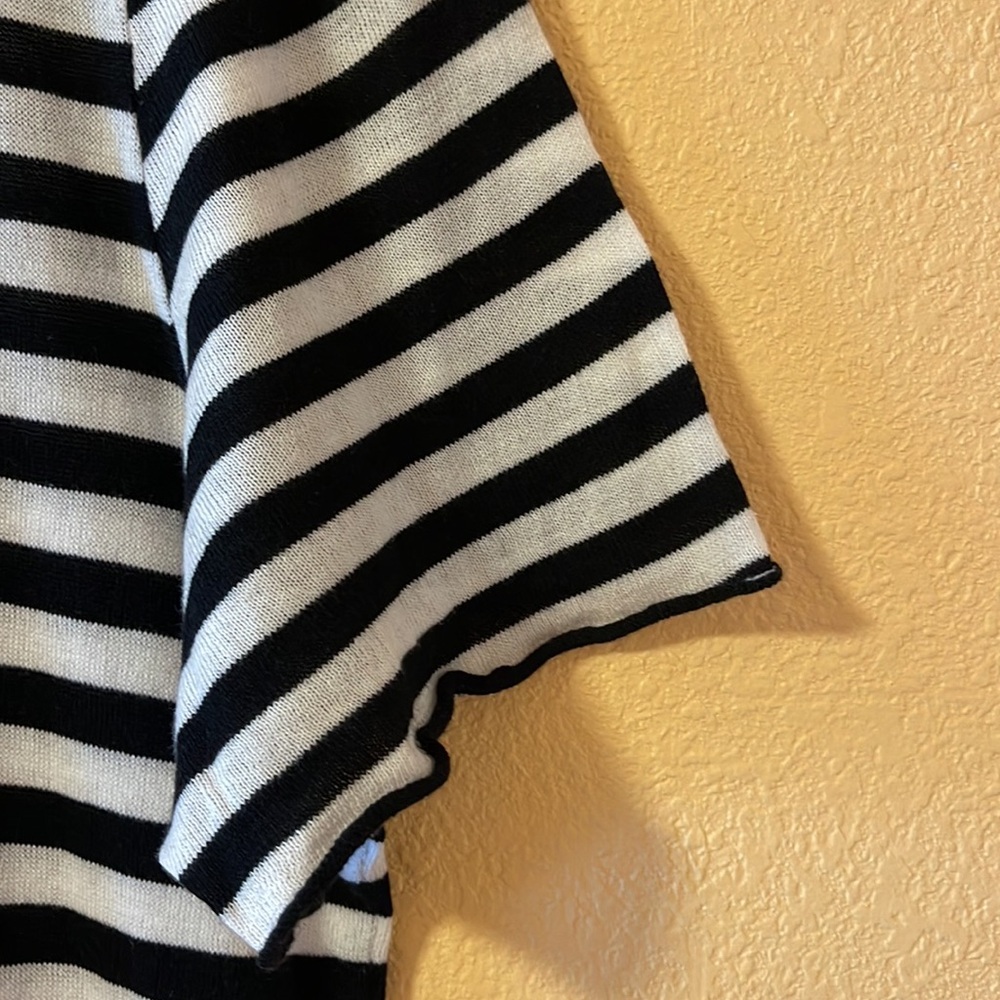 Comfortable T-shirt with 10% cashmere. - Picture 5 of 6